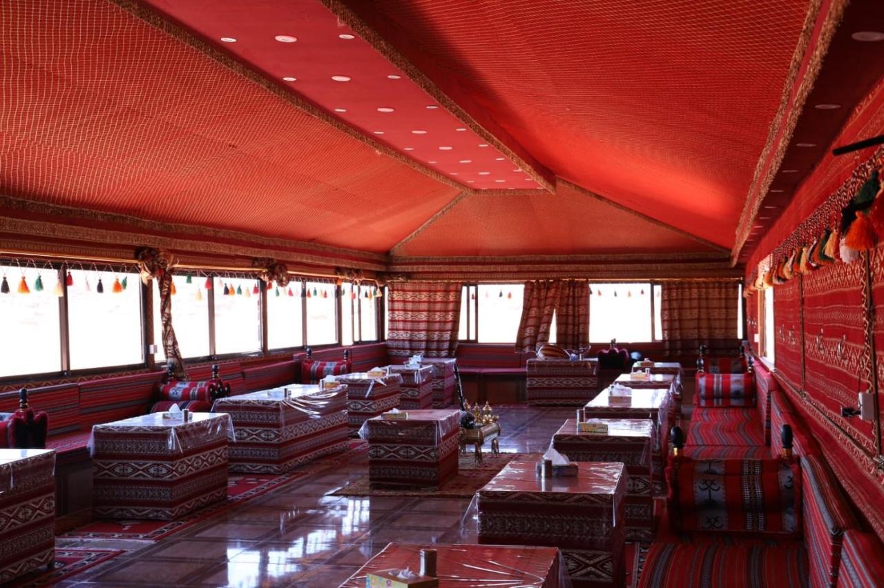 Desert Shine Camp วาดิรัม ภายนอก รูปภาพ