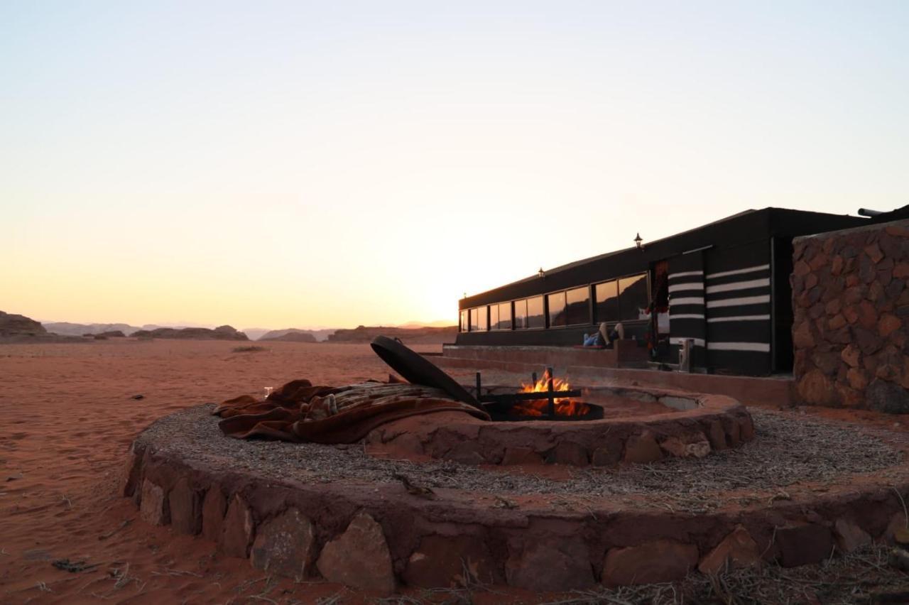 Desert Shine Camp วาดิรัม ภายนอก รูปภาพ