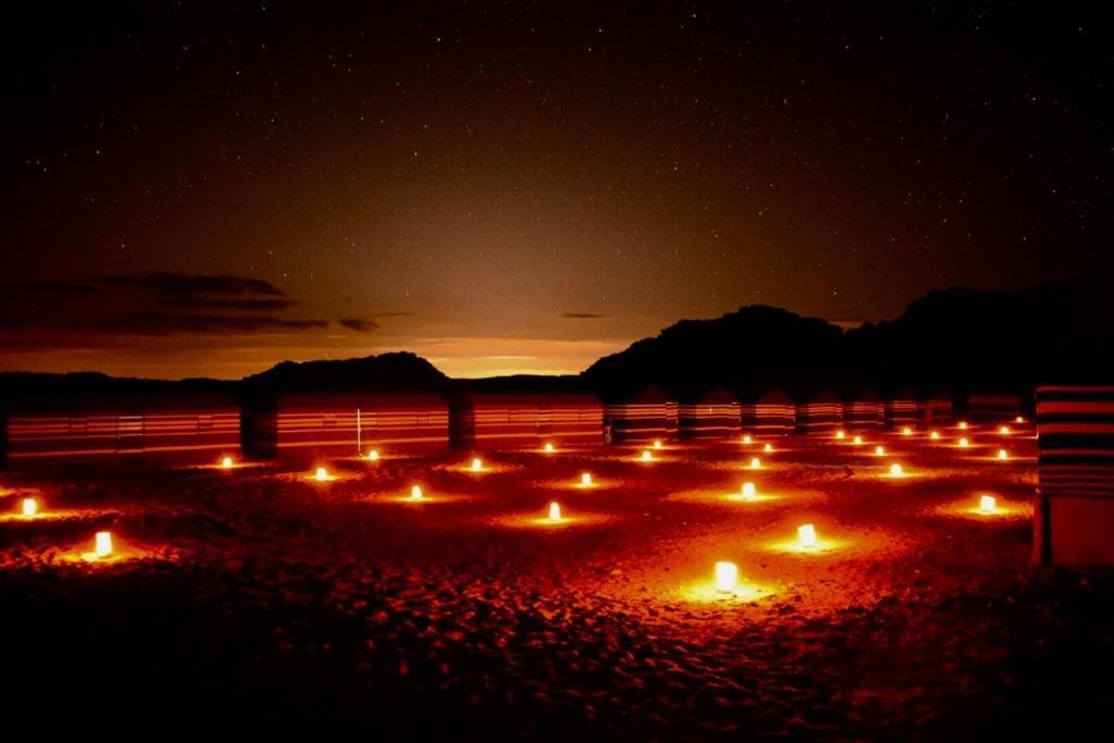 Desert Shine Camp วาดิรัม ภายนอก รูปภาพ