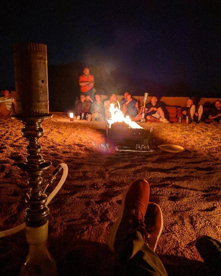Desert Shine Camp วาดิรัม ภายนอก รูปภาพ