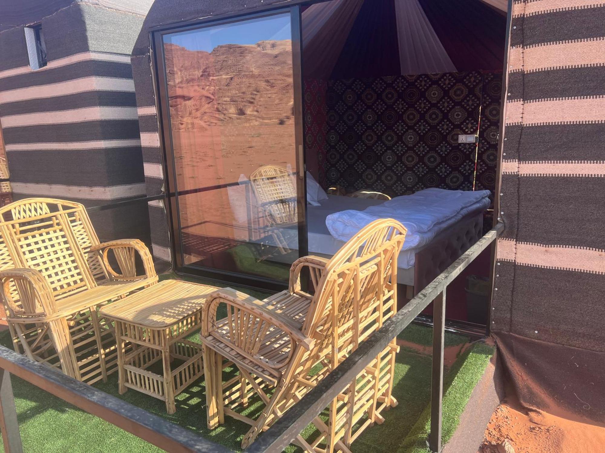 Desert Shine Camp วาดิรัม ภายนอก รูปภาพ